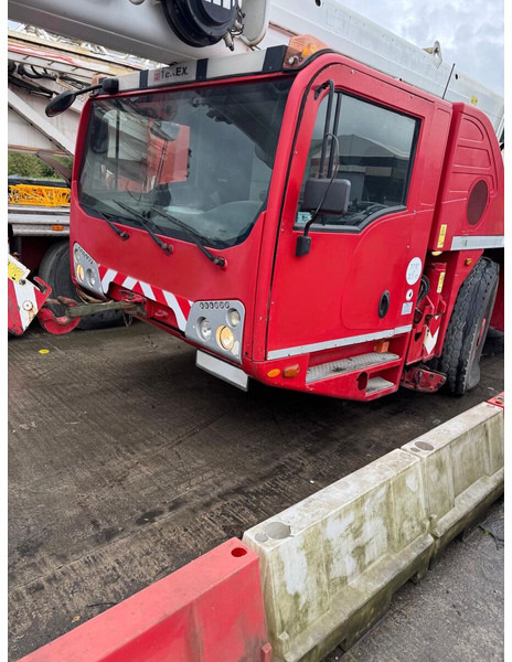 Terex AC40 - All terrain crane: picture 2 Terex AC40 - All terrain crane: picture 2