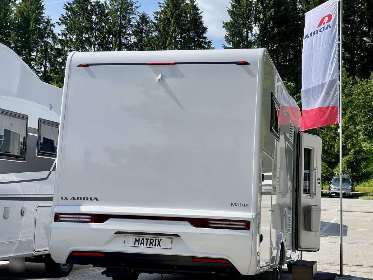 ADRIA Matrix 650 SL - Semi-integrated motorhome: picture 4 ADRIA Matrix 650 SL - Semi-integrated motorhome: picture 4