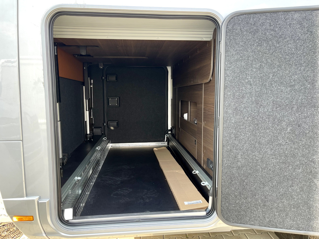 Leasing of Adria Super Sonic 890 LC Adria Super Sonic 890 LC: picture 20