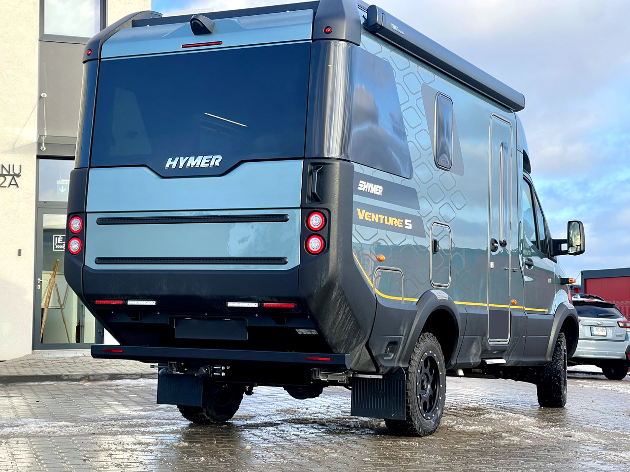 Hymer Venture S - Semi-integrated motorhome: picture 3 Hymer Venture S - Semi-integrated motorhome: picture 3