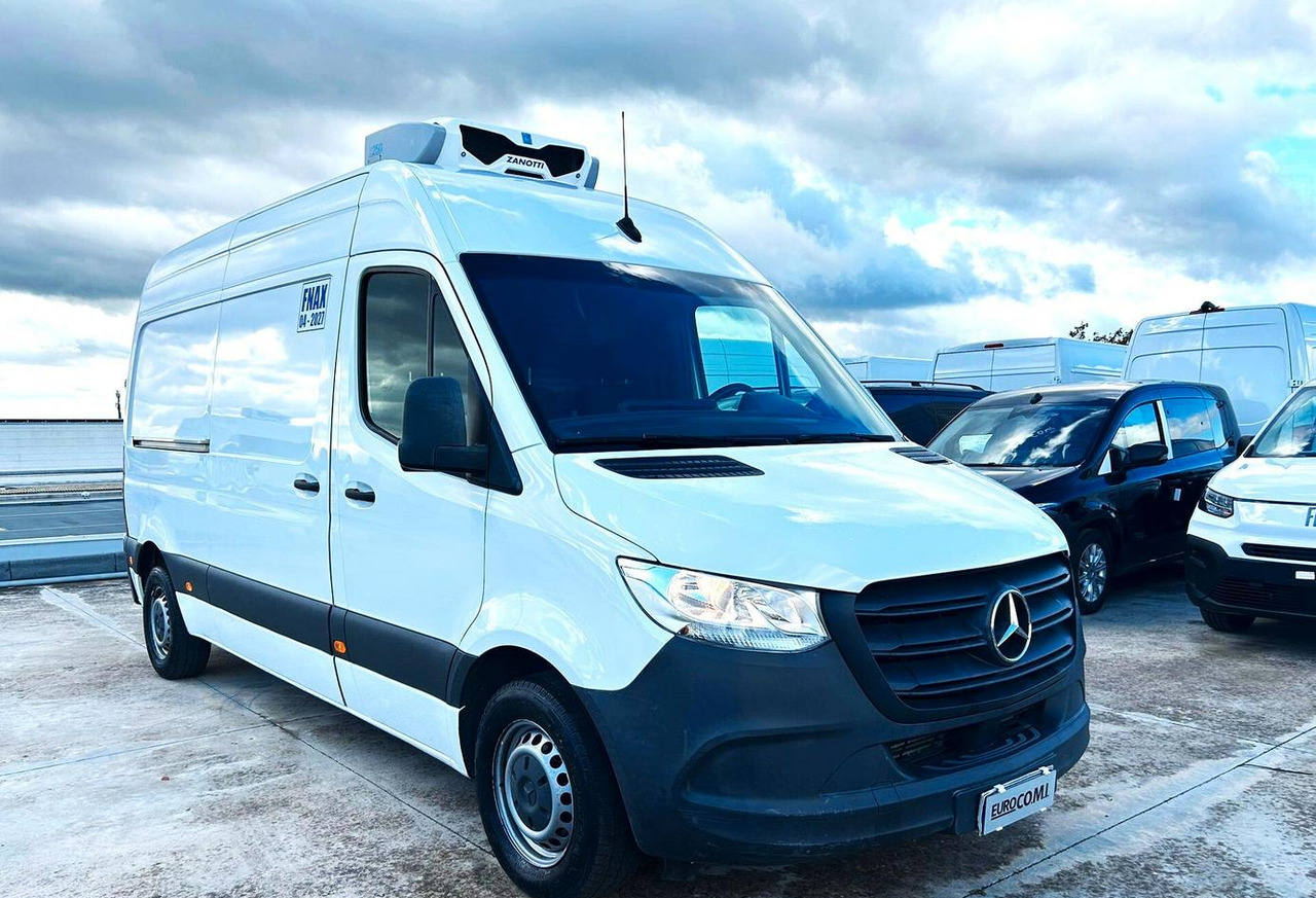 Mercedes Sprinter 314 39.35 Coibentazione e Frigo - Refrigerated van: picture 3 Mercedes Sprinter 314 39.35 Coibentazione e Frigo - Refrigerated van: picture 3