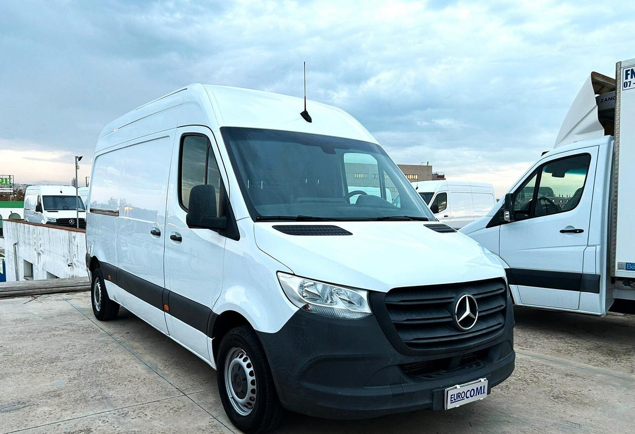 Mercedes Sprinter 314 cdi 37/35 L2H2 - Panel van: picture 3 Mercedes Sprinter 314 cdi 37/35 L2H2 - Panel van: picture 3