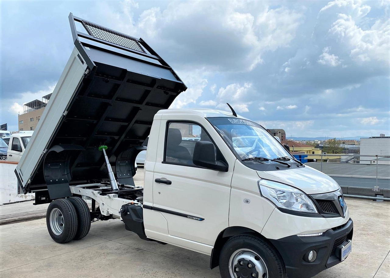 Piaggio Porter NP6 1.5 Ribaltabile *PROMO* - Tipper van: picture 3 Piaggio Porter NP6 1.5 Ribaltabile *PROMO* - Tipper van: picture 3