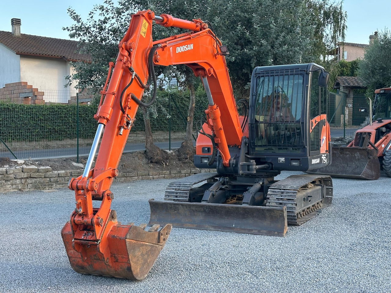 DOOSAN SOLAR 75V - Crawler excavator: picture 2 DOOSAN SOLAR 75V - Crawler excavator: picture 2