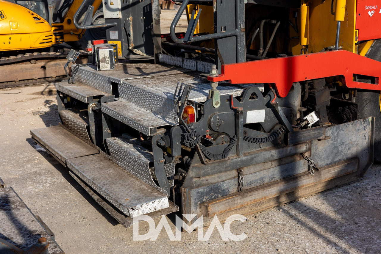 DYNAPAC F121-4W - Asphalt paver: picture 5 DYNAPAC F121-4W - Asphalt paver: picture 5
