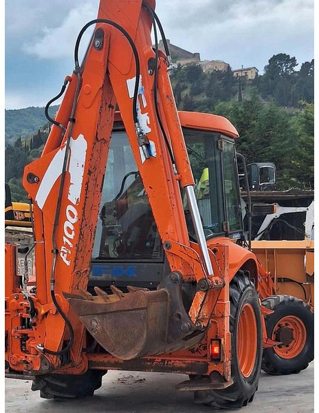 Fiat KOBELCO FB100 - Backhoe loader: picture 5 Fiat KOBELCO FB100 - Backhoe loader: picture 5