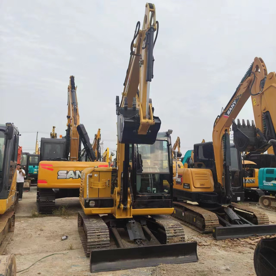 CATERPILLAR 305.5E - Mini excavator: picture 2 CATERPILLAR 305.5E - Mini excavator: picture 2