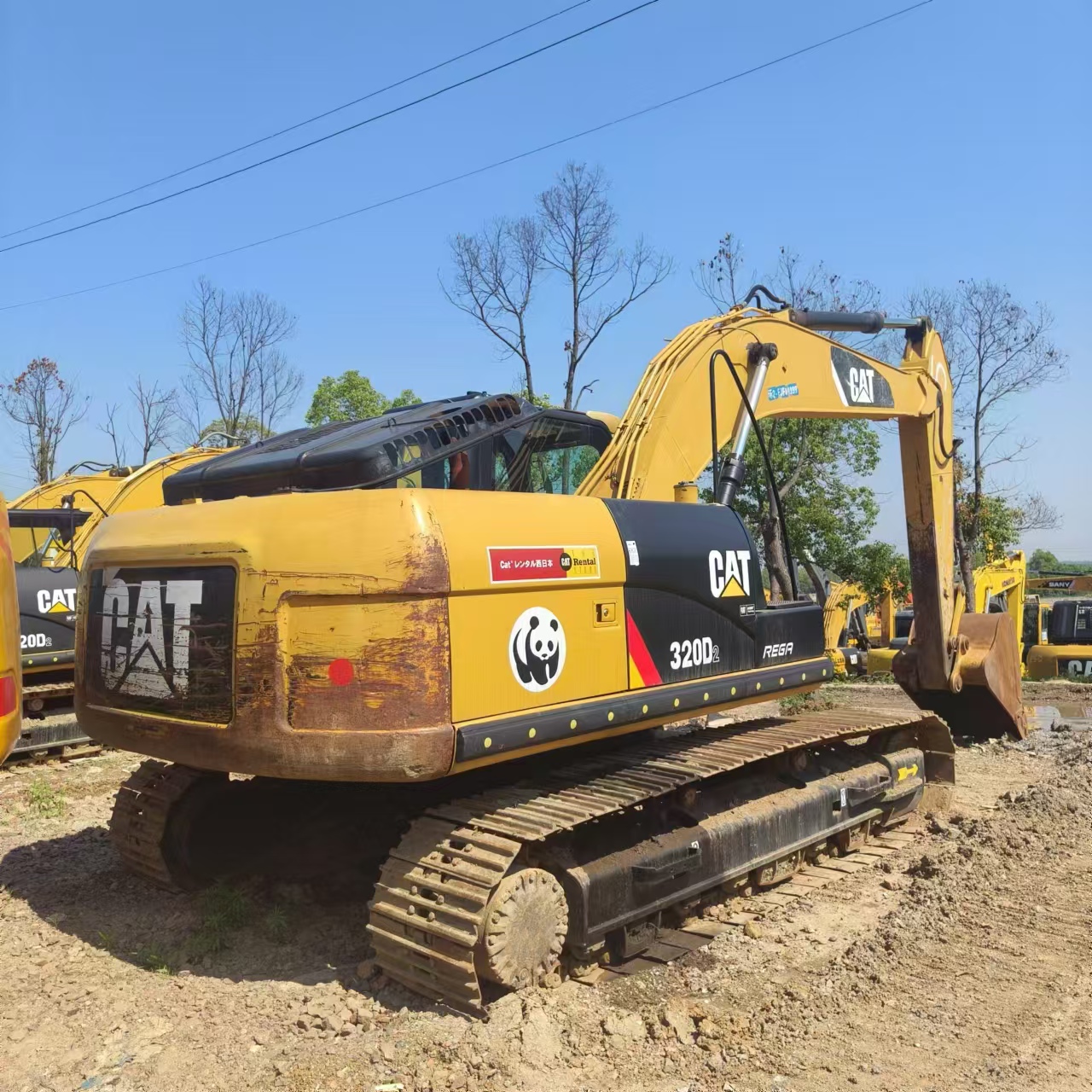 CATERPILLAR - Mini excavator: picture 2 CATERPILLAR - Mini excavator: picture 2