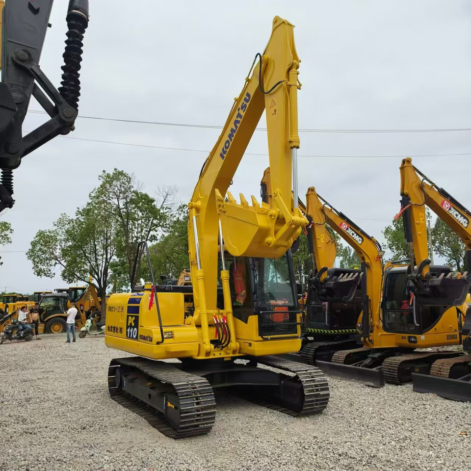 KOMATSU PC110 - Crawler excavator: picture 2 KOMATSU PC110 - Crawler excavator: picture 2
