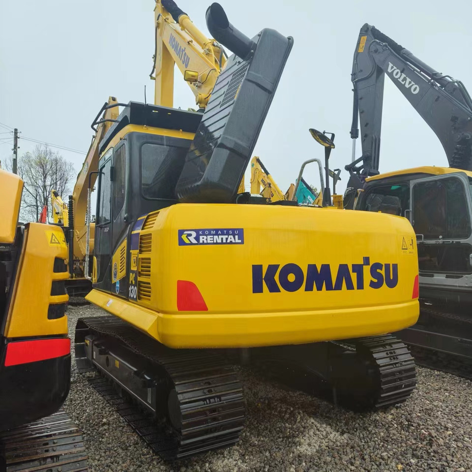 Crawler excavator KOMATSU PC130-7: picture 6
