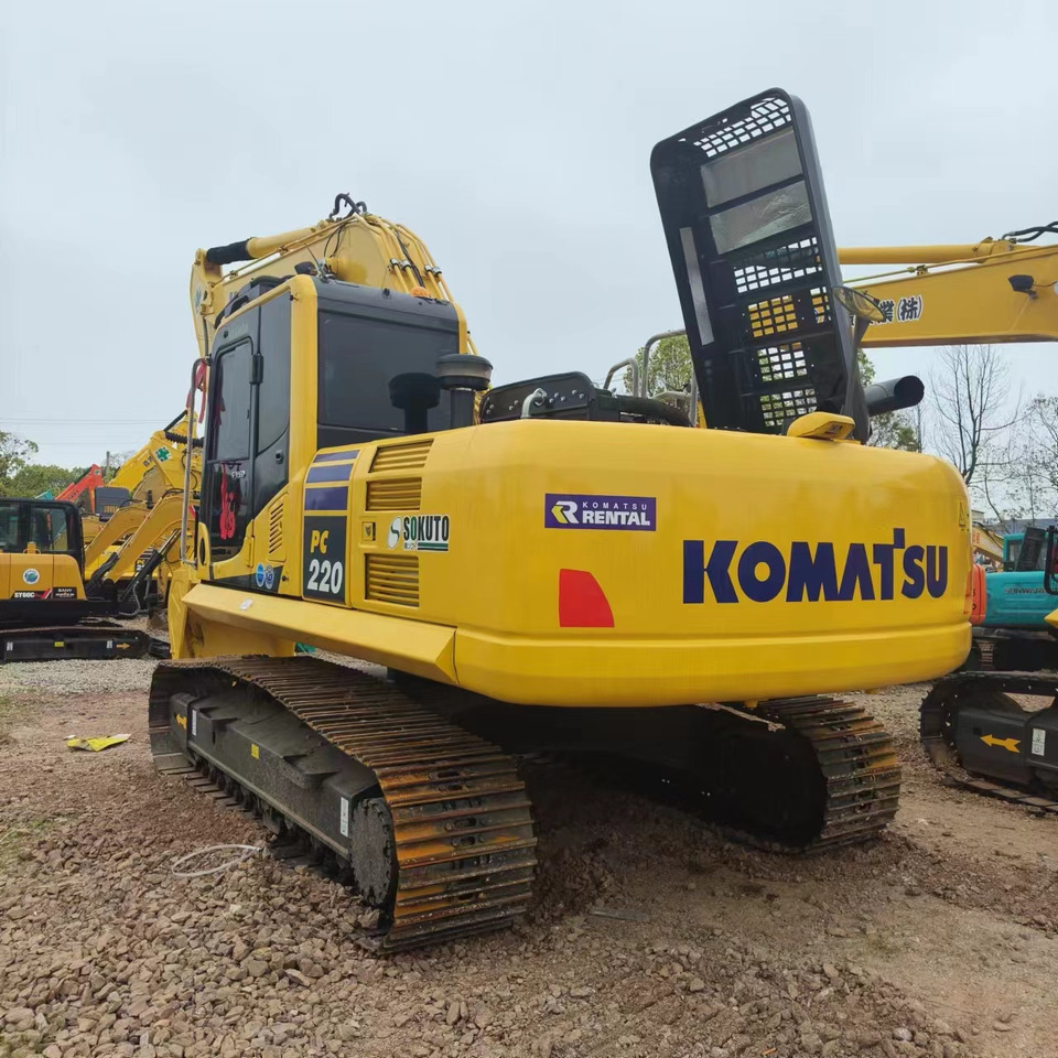 KOMATSU PC220-8 - Crawler excavator: picture 4 KOMATSU PC220-8 - Crawler excavator: picture 4