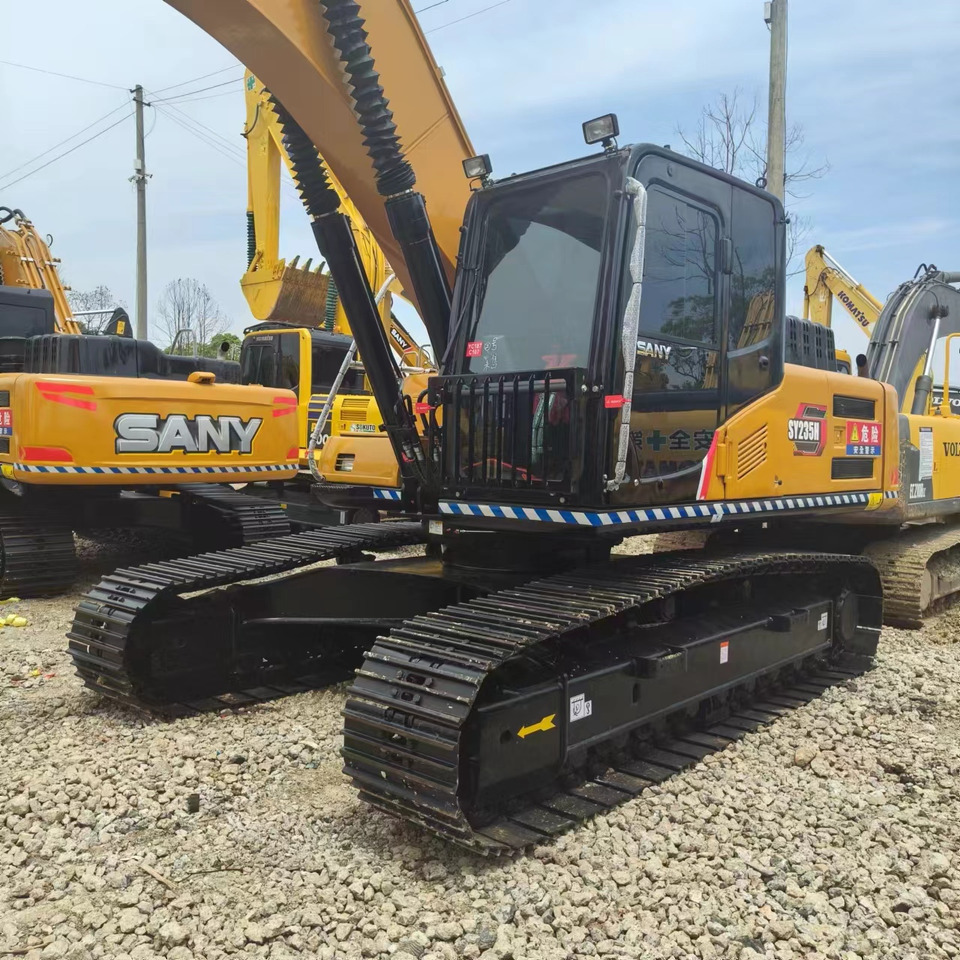 SANY SY235H - Crawler excavator: picture 3 SANY SY235H - Crawler excavator: picture 3