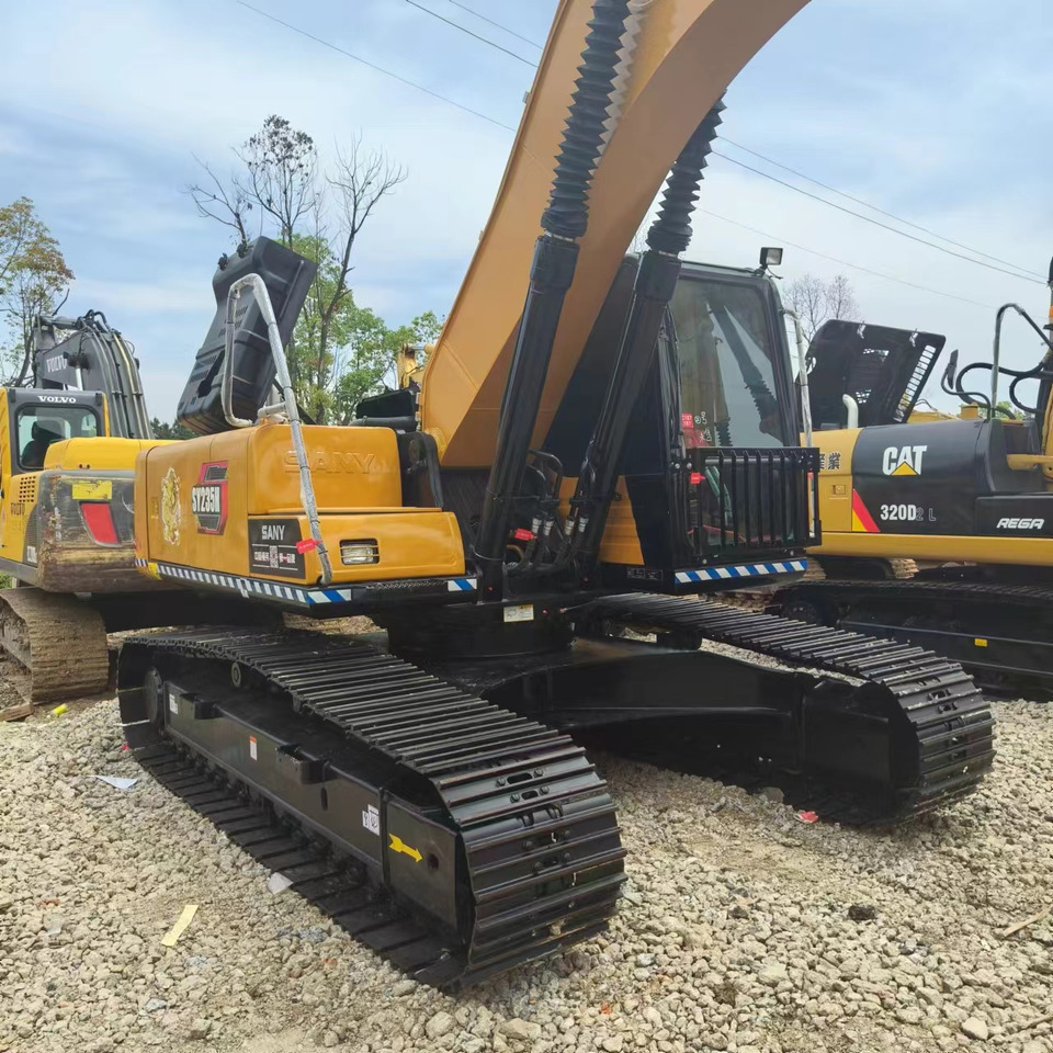 SANY SY235H - Crawler excavator: picture 4 SANY SY235H - Crawler excavator: picture 4