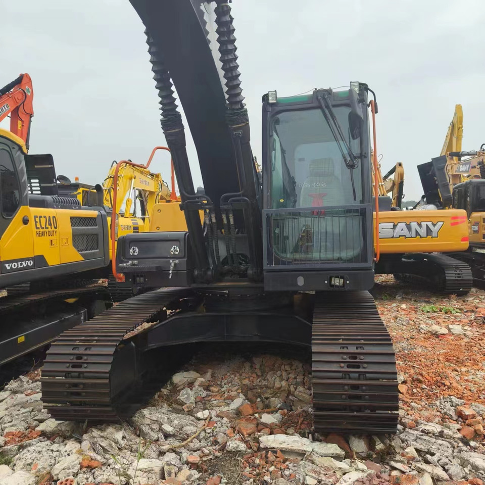 VOLVO EC210 - Crawler excavator: picture 5 VOLVO EC210 - Crawler excavator: picture 5