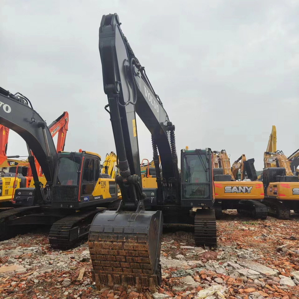 VOLVO EC210 - Crawler excavator: picture 3 VOLVO EC210 - Crawler excavator: picture 3