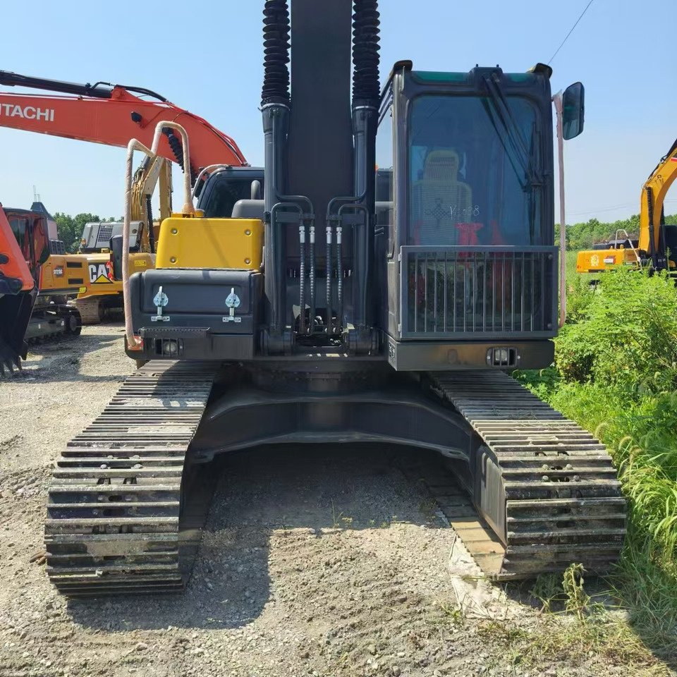 VOLVO EC210 - Crawler excavator: picture 5 VOLVO EC210 - Crawler excavator: picture 5