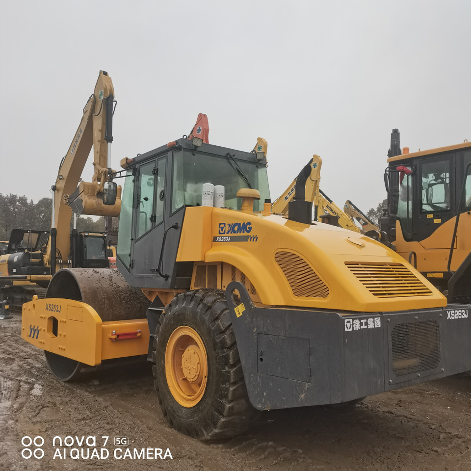 Road roller XCMG XS263J: picture 7