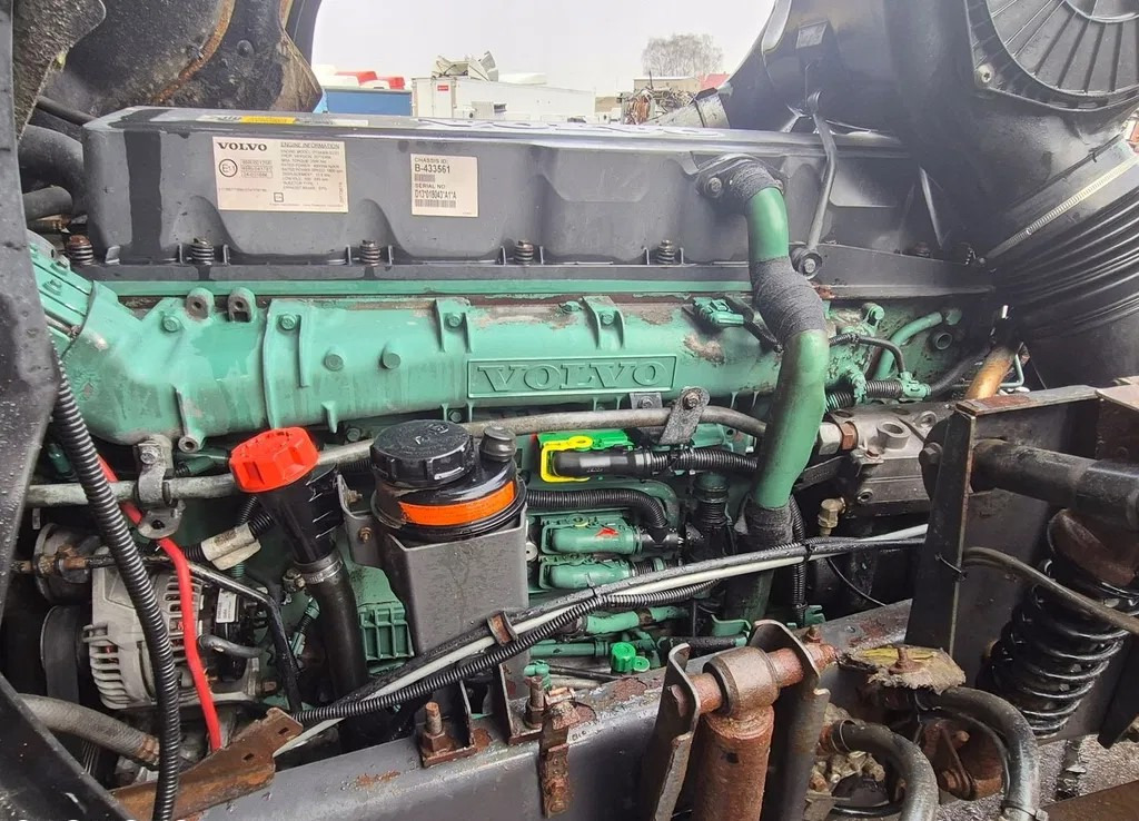 KOMPLETNY VOLVO FH 13 FM 13 D13A - Engine: picture 1 KOMPLETNY VOLVO FH 13 FM 13 D13A - Engine: picture 1