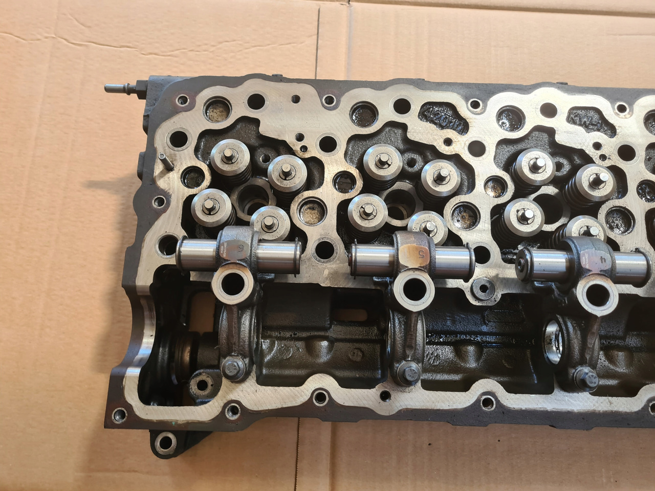 RENAULT GŁOWICA SILNIKA RENAULT GAMA D WIDE DTI 8 VOLVO FL FE D8K - Cylinder head: picture 3 RENAULT GŁOWICA SILNIKA RENAULT GAMA D WIDE DTI 8 VOLVO FL FE D8K - Cylinder head: picture 3