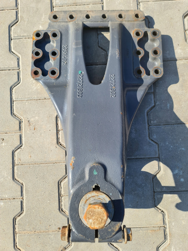 RENAULT ŁAPA MOCOWANIE PÓŁRESORA UCHO RENAULT GAMA RANGE T EVO - Suspension for Truck: picture 1 RENAULT ŁAPA MOCOWANIE PÓŁRESORA UCHO RENAULT GAMA RANGE T EVO - Suspension for Truck: picture 1