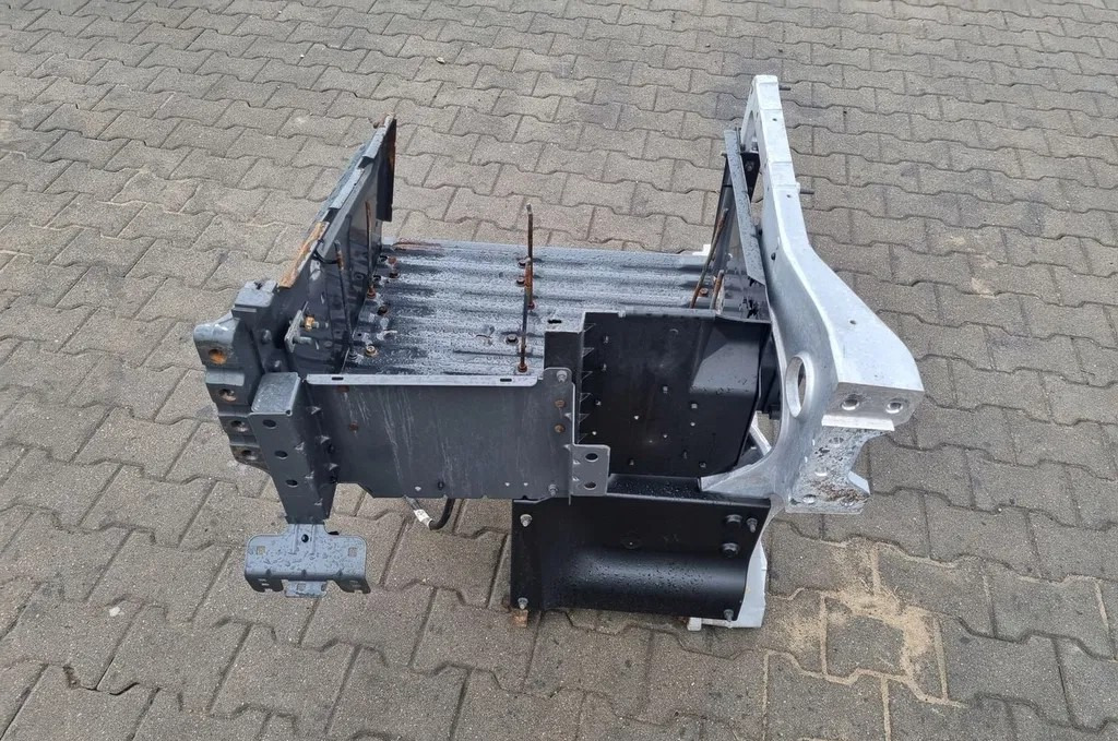 SKRZYNKA AKUMULATORÓW PODWÓJNA NA 4 AKUMULATORY VOLVO FH 4 FM 4 FMX 4 - Battery: picture 1 SKRZYNKA AKUMULATORÓW PODWÓJNA NA 4 AKUMULATORY VOLVO FH 4 FM 4 FMX 4 - Battery: picture 1