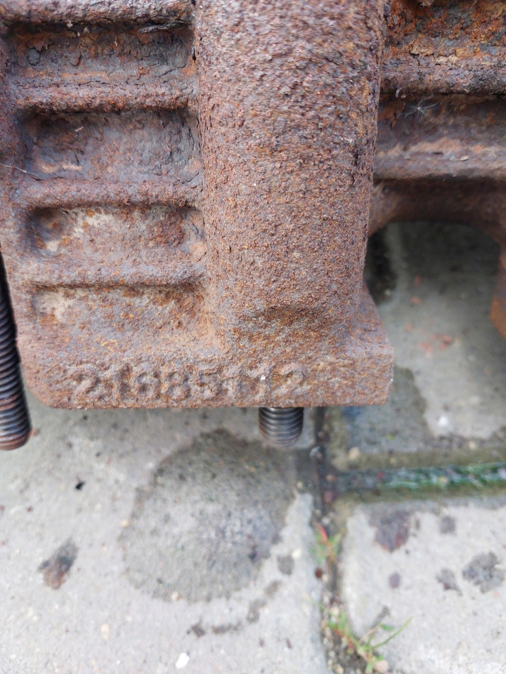 VOLVO KOLEKTOR WYDECHOWY VOLVO FL RENAULT GAMA D D8K - Exhaust manifold for Truck: picture 4 VOLVO KOLEKTOR WYDECHOWY VOLVO FL RENAULT GAMA D D8K - Exhaust manifold for Truck: picture 4