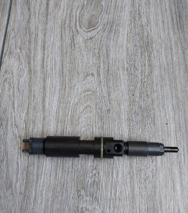 Volvo WTRYSK FL RENAULT GAMA D8K D5 22490430 - Injector for Truck: picture 2 Volvo WTRYSK FL RENAULT GAMA D8K D5 22490430 - Injector for Truck: picture 2