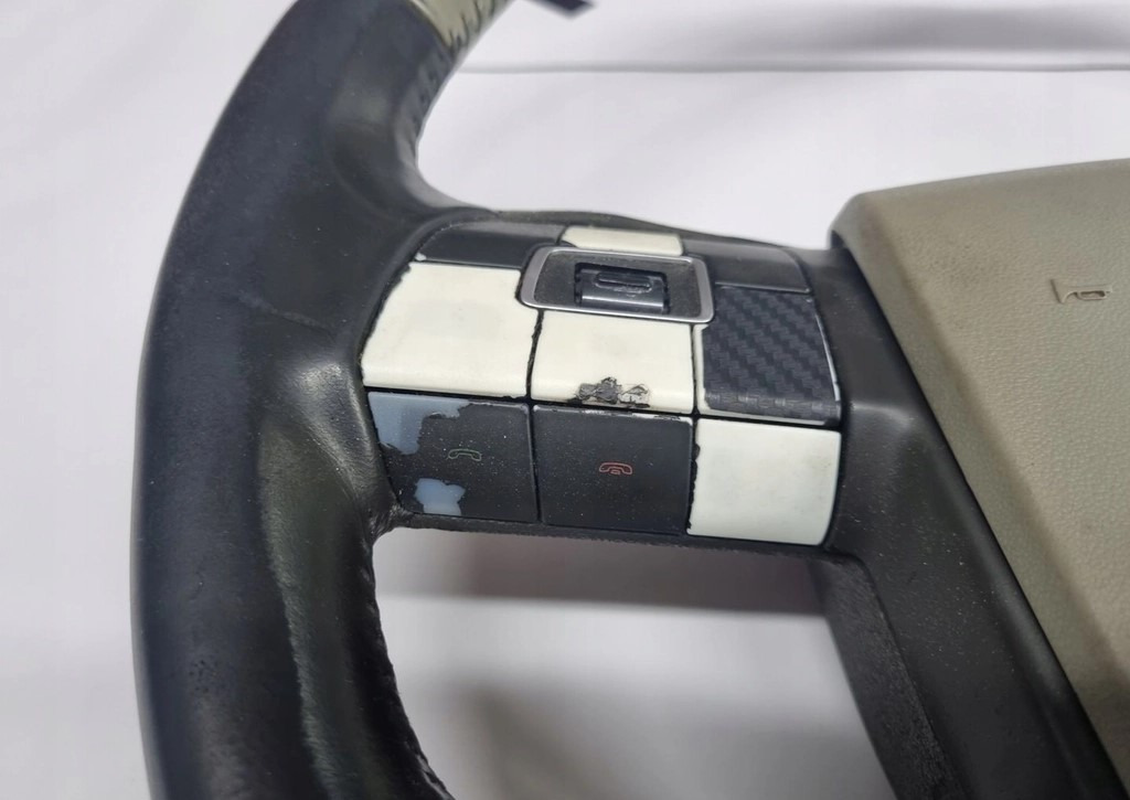 WIELOFUNKCYJNA VOLVO FH 4 FM 4 FMX - Steering wheel: picture 4 WIELOFUNKCYJNA VOLVO FH 4 FM 4 FMX - Steering wheel: picture 4