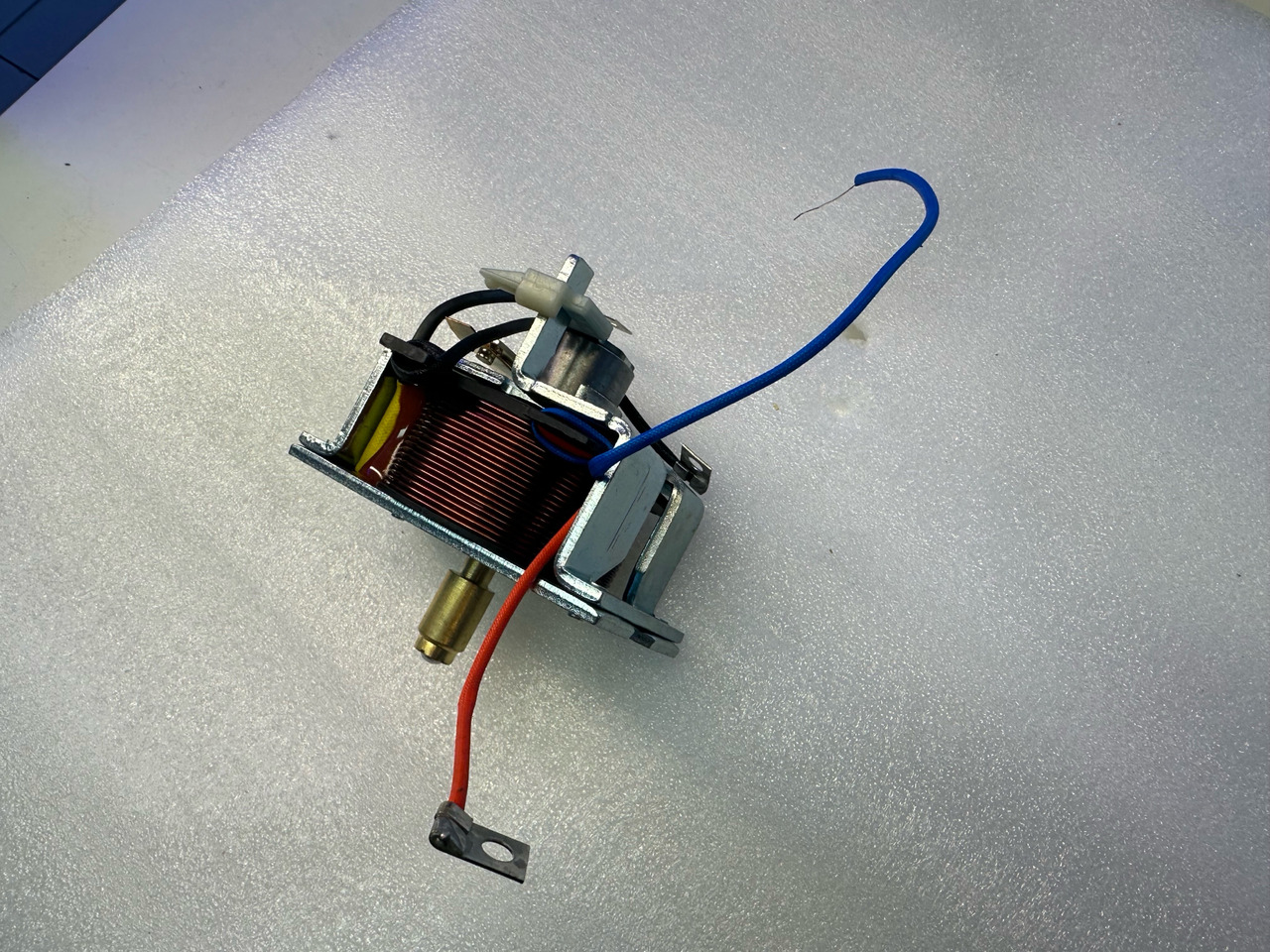 Woda solenoid, Bosch - Spare parts: picture 4 Woda solenoid, Bosch - Spare parts: picture 4