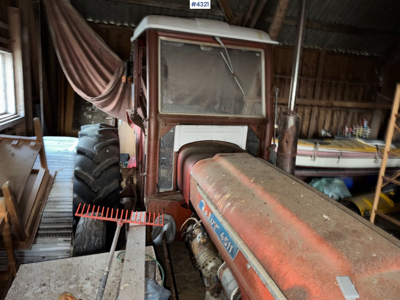 Farm tractor 1971 Zetor 4511: picture 6