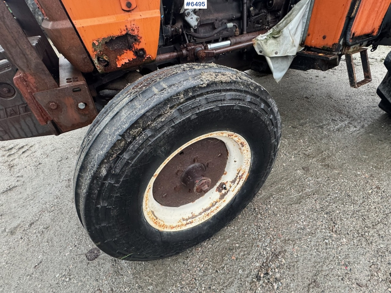 Farm tractor 1975 Fiat 640 tractor with/twin wheels and triangle. WATCH THE VIDEO!: picture 13 Farm tractor 1975 Fiat 640 tractor with/twin wheels and triangle. WATCH THE VIDEO!: picture 13