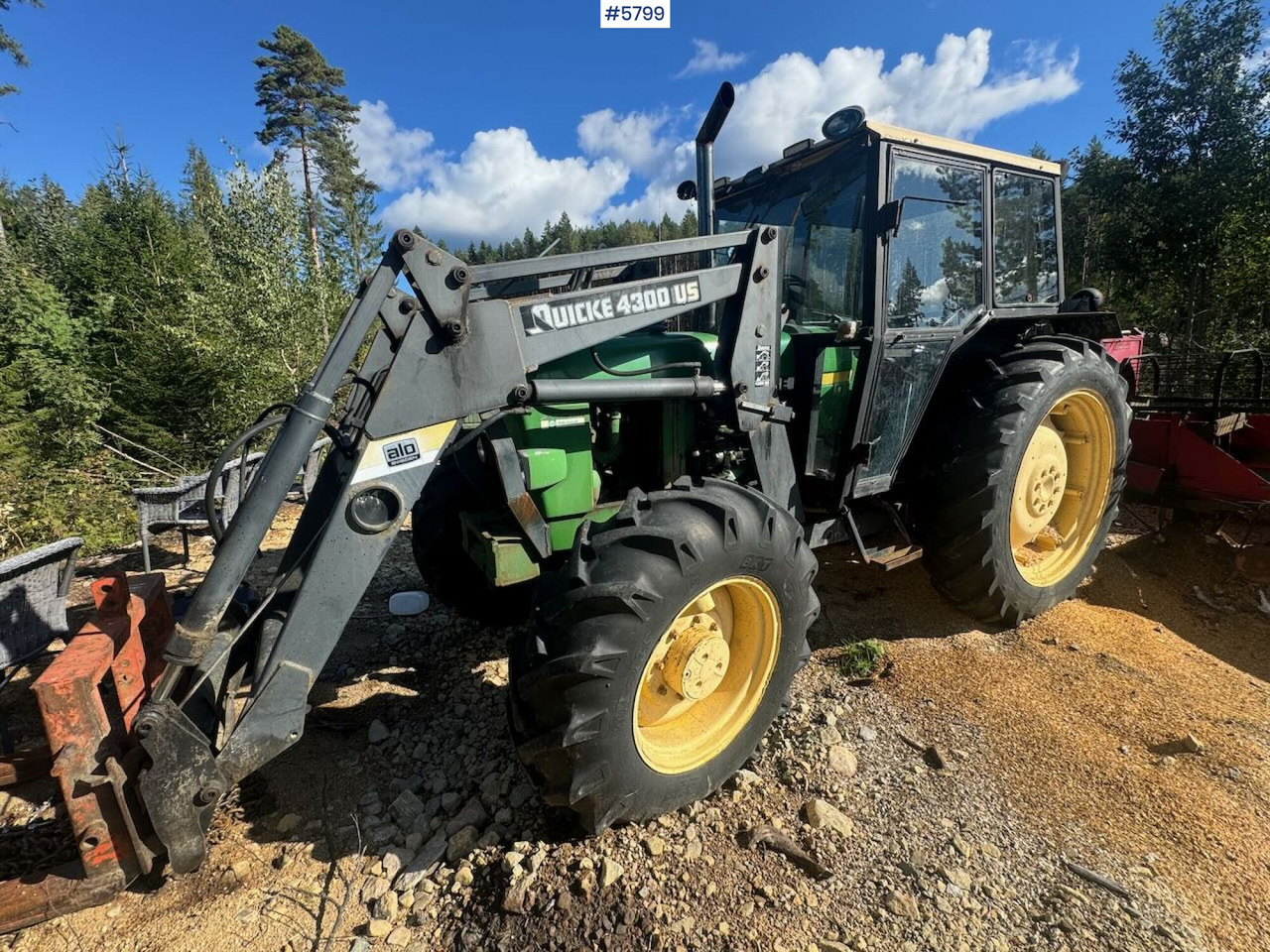 1985 John Deere 2040 4x4 w/ front loader - Farm tractor: picture 5 1985 John Deere 2040 4x4 w/ front loader - Farm tractor: picture 5