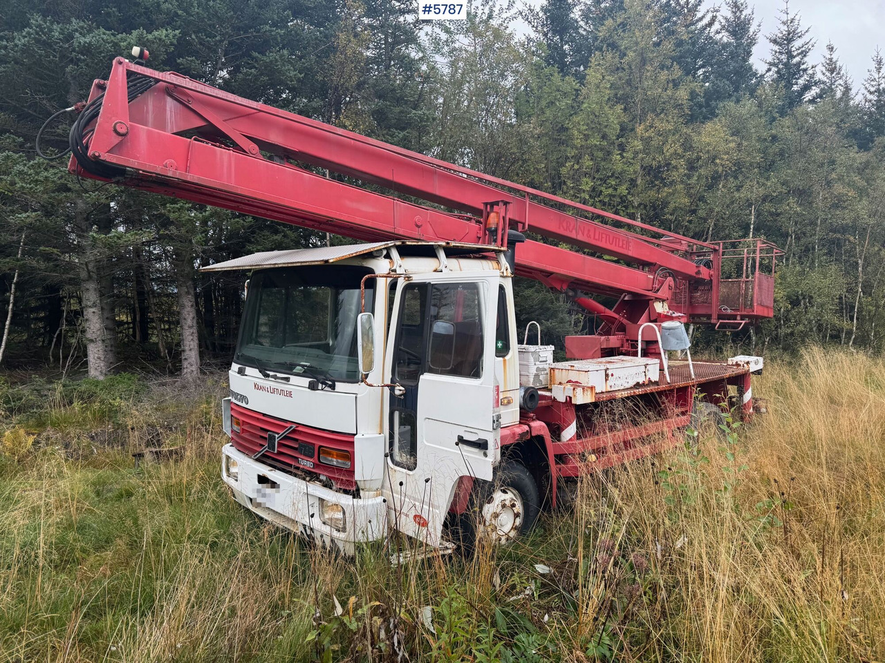 1986 Volvo FL614 with Lift. SEE VIDEO! - Truck mounted aerial platform: picture 1 1986 Volvo FL614 with Lift. SEE VIDEO! - Truck mounted aerial platform: picture 1