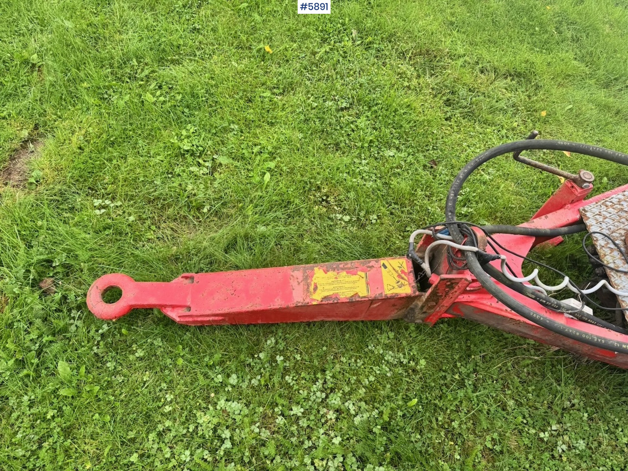 Leasing of 1997 Tellefsdal AW4000 round bale wrapper 1997 Tellefsdal AW4000 round bale wrapper: picture 12 Leasing of 1997 Tellefsdal AW4000 round bale wrapper 1997 Tellefsdal AW4000 round bale wrapper: picture 12