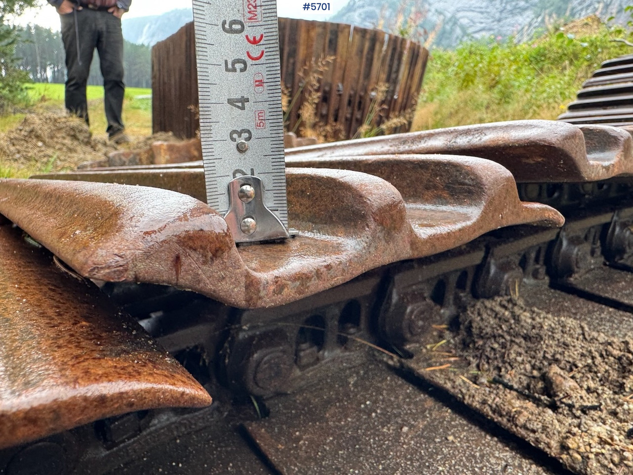 2 Excavator belts - Track for Excavator: picture 5 2 Excavator belts - Track for Excavator: picture 5