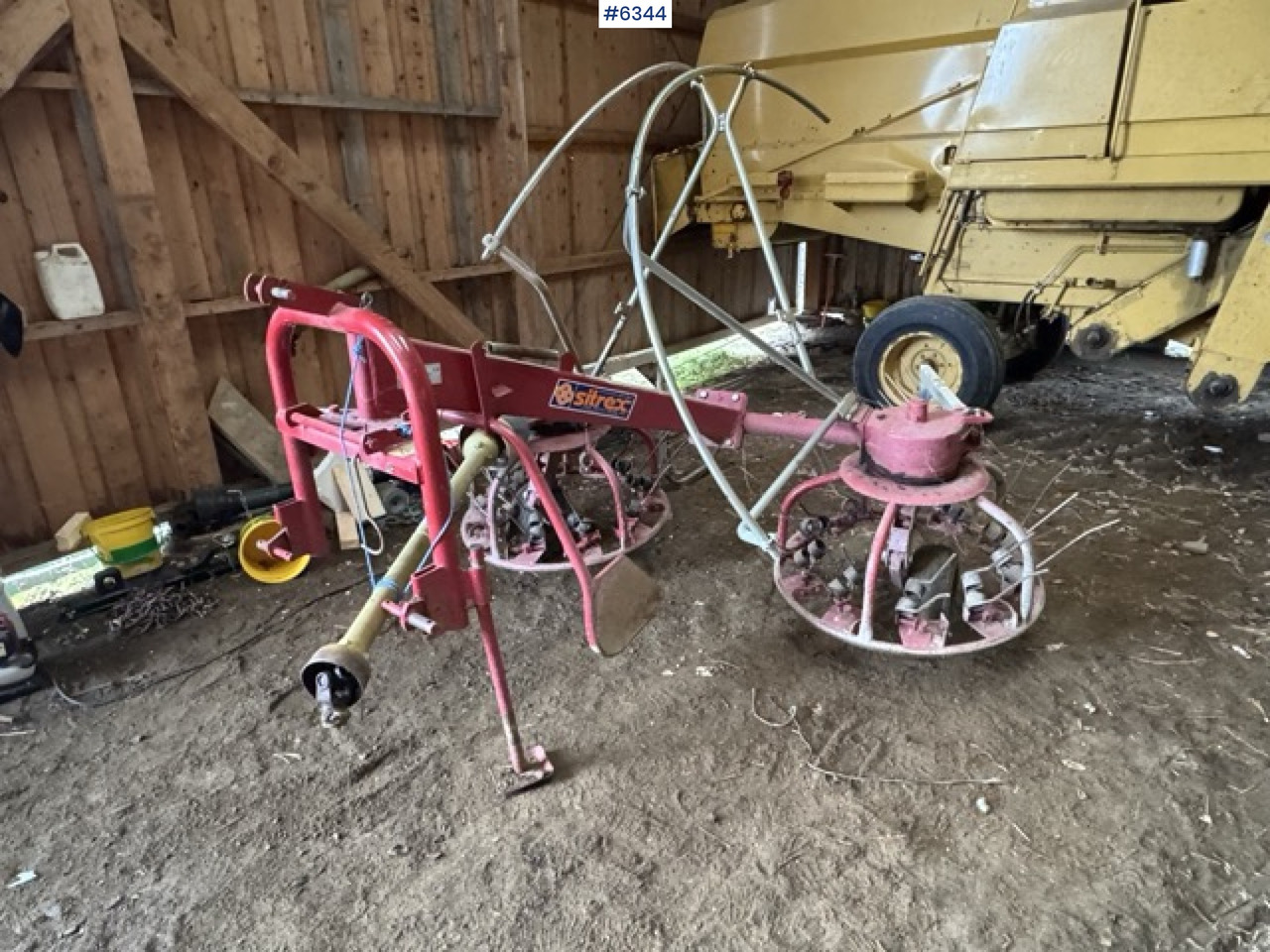 2004 Sitrex/Haymaker HM 300 - Hay and forage equipment: picture 1 2004 Sitrex/Haymaker HM 300 - Hay and forage equipment: picture 1