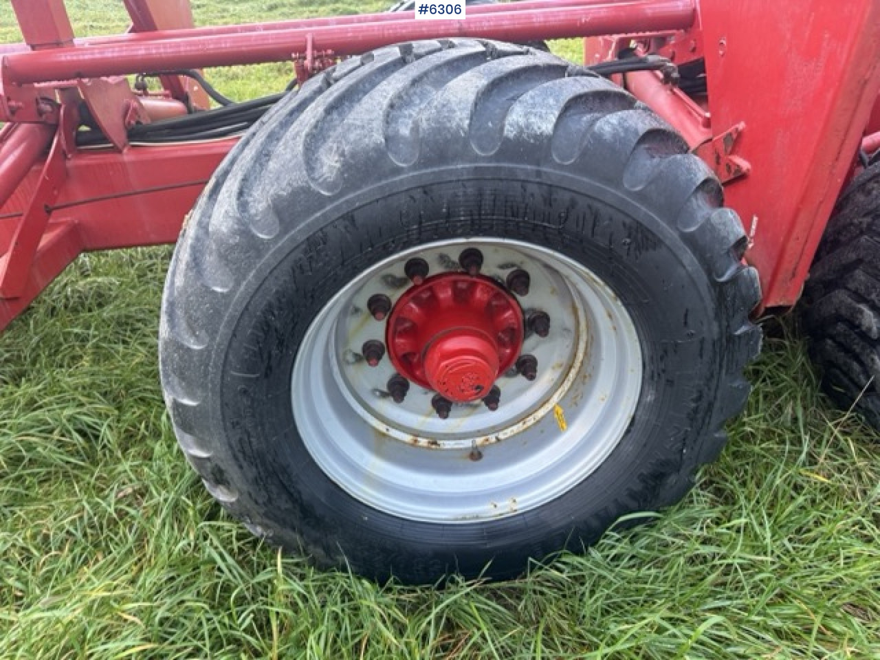 Hay and forage equipment 2011 Keltec round bale trailer: picture 20