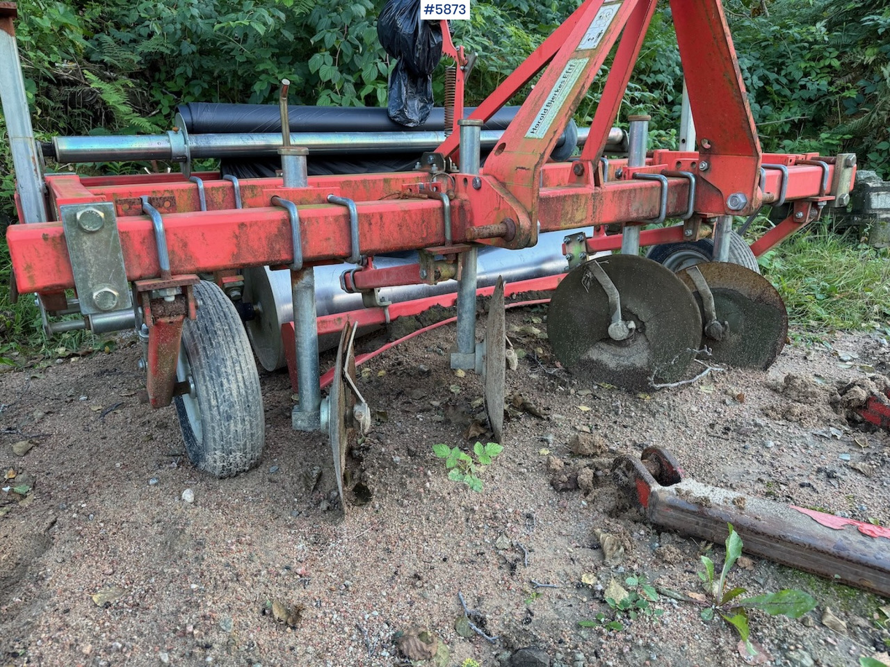 2012 Checchi and Magli PS 14 Plus Plastlayer - Soil tillage equipment: picture 4 2012 Checchi and Magli PS 14 Plus Plastlayer - Soil tillage equipment: picture 4