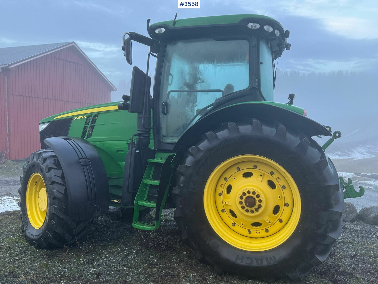 2012 John Deere 7230R w/ GPS and 3 hydraulic outlets! - Farm tractor: picture 4 2012 John Deere 7230R w/ GPS and 3 hydraulic outlets! - Farm tractor: picture 4