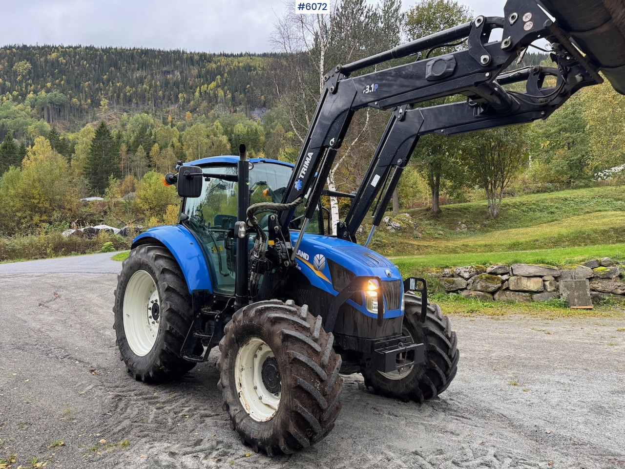 2013 New Holland T5.115 w/ front loader. - Farm tractor: picture 3 2013 New Holland T5.115 w/ front loader. - Farm tractor: picture 3