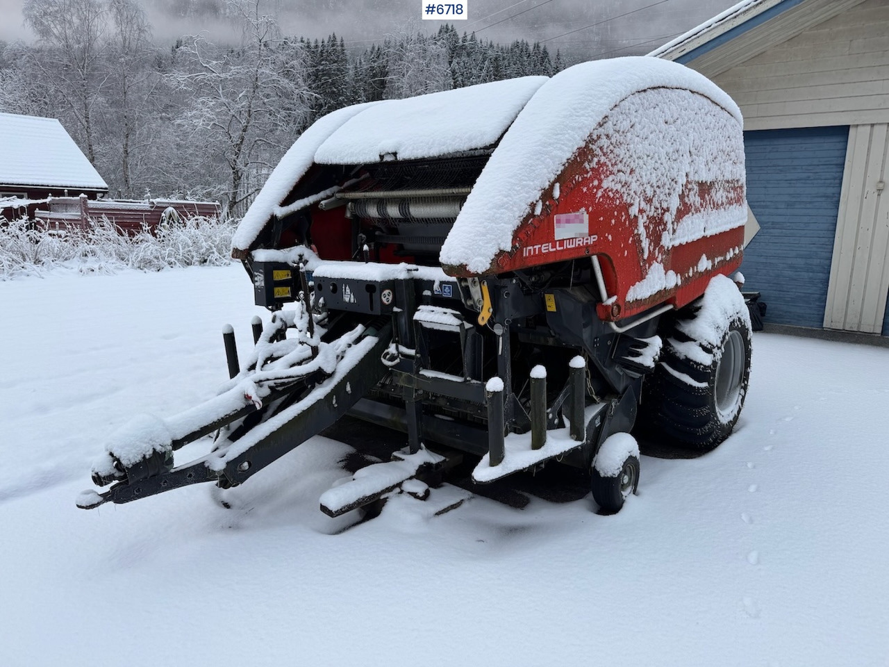 2016 Kuhn I-BIO Intelliwrap Round baler. Never been used! - Hay and forage equipment: picture 3 2016 Kuhn I-BIO Intelliwrap Round baler. Never been used! - Hay and forage equipment: picture 3