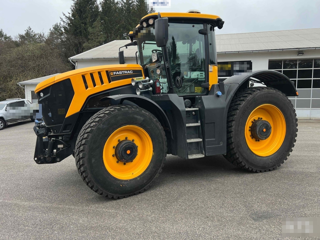 2018 JCB Fastrac 8330 - Farm tractor: picture 1 2018 JCB Fastrac 8330 - Farm tractor: picture 1
