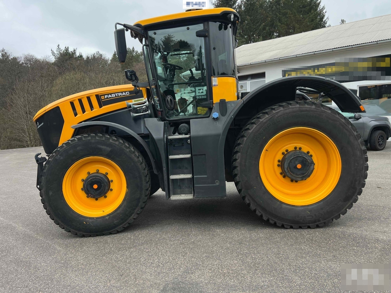 2018 JCB Fastrac 8330 - Farm tractor: picture 2 2018 JCB Fastrac 8330 - Farm tractor: picture 2