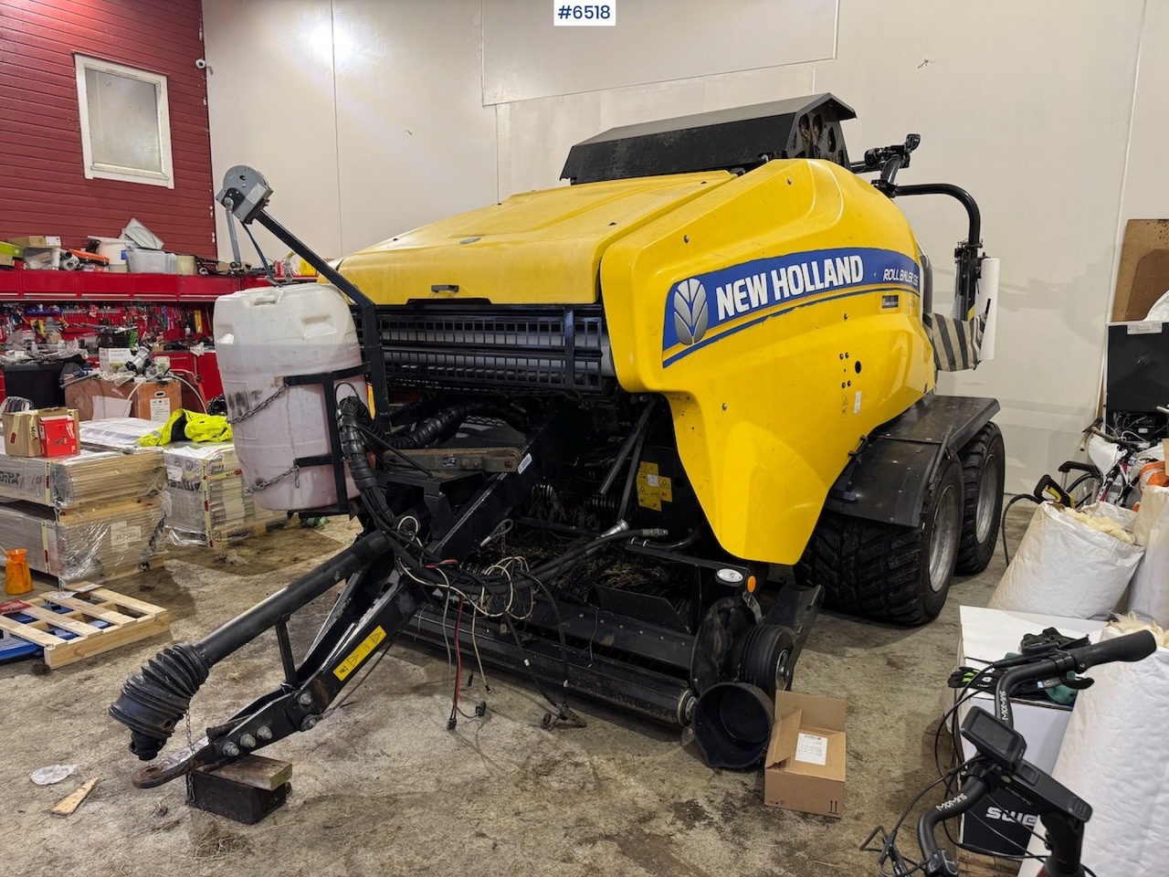 2020 New Holland Roll Baler 135 Ultra. - Hay and forage equipment: picture 1 2020 New Holland Roll Baler 135 Ultra. - Hay and forage equipment: picture 1