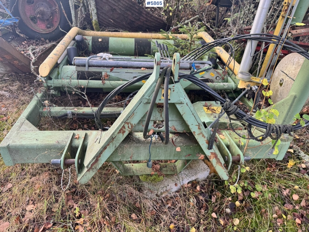 Ca. 2007 Elho 1400RF Round bale wrapper - Hay and forage equipment: picture 5 Ca. 2007 Elho 1400RF Round bale wrapper - Hay and forage equipment: picture 5