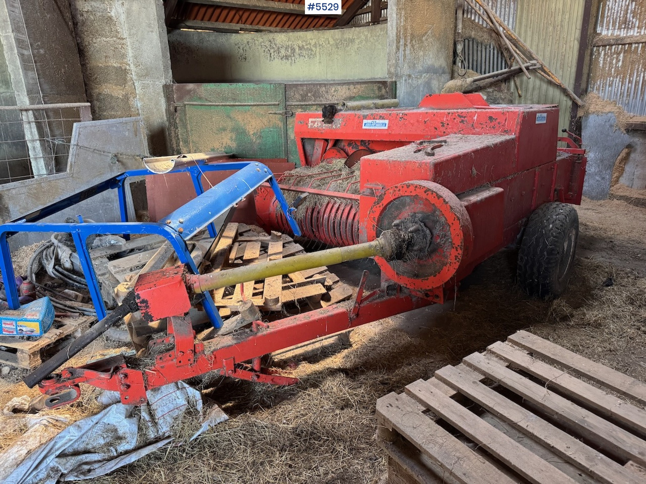 Deutz Fahr Square baler. - Hay and forage equipment: picture 1 Deutz Fahr Square baler. - Hay and forage equipment: picture 1