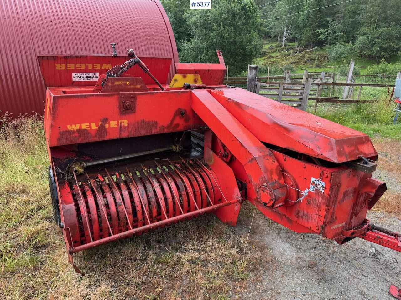 English: Welger AP 45 Square Baler - Hay and forage equipment: picture 2 English: Welger AP 45 Square Baler - Hay and forage equipment: picture 2