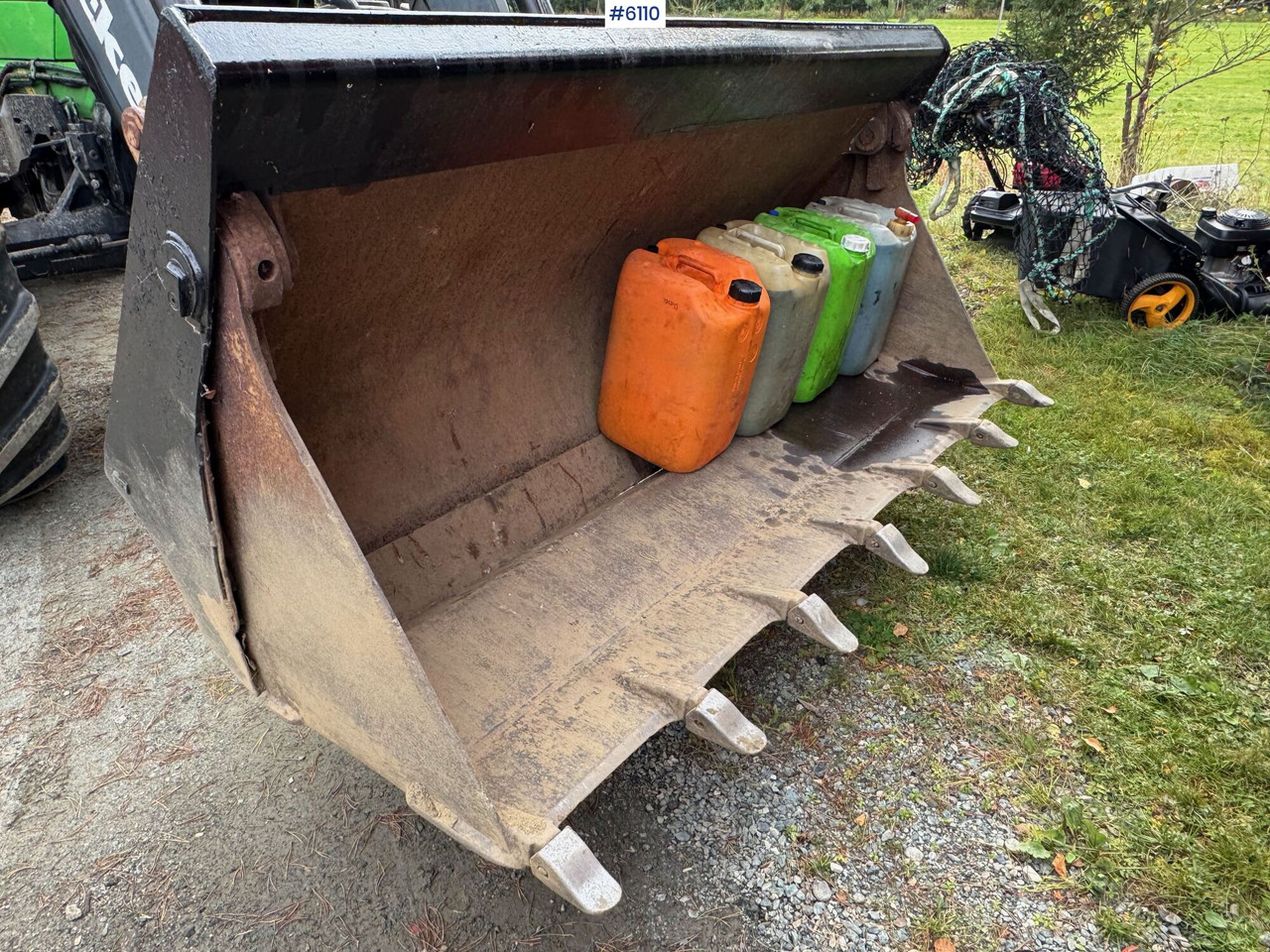 Hydraulic grading bucket - Soil tillage equipment: picture 2 Hydraulic grading bucket - Soil tillage equipment: picture 2