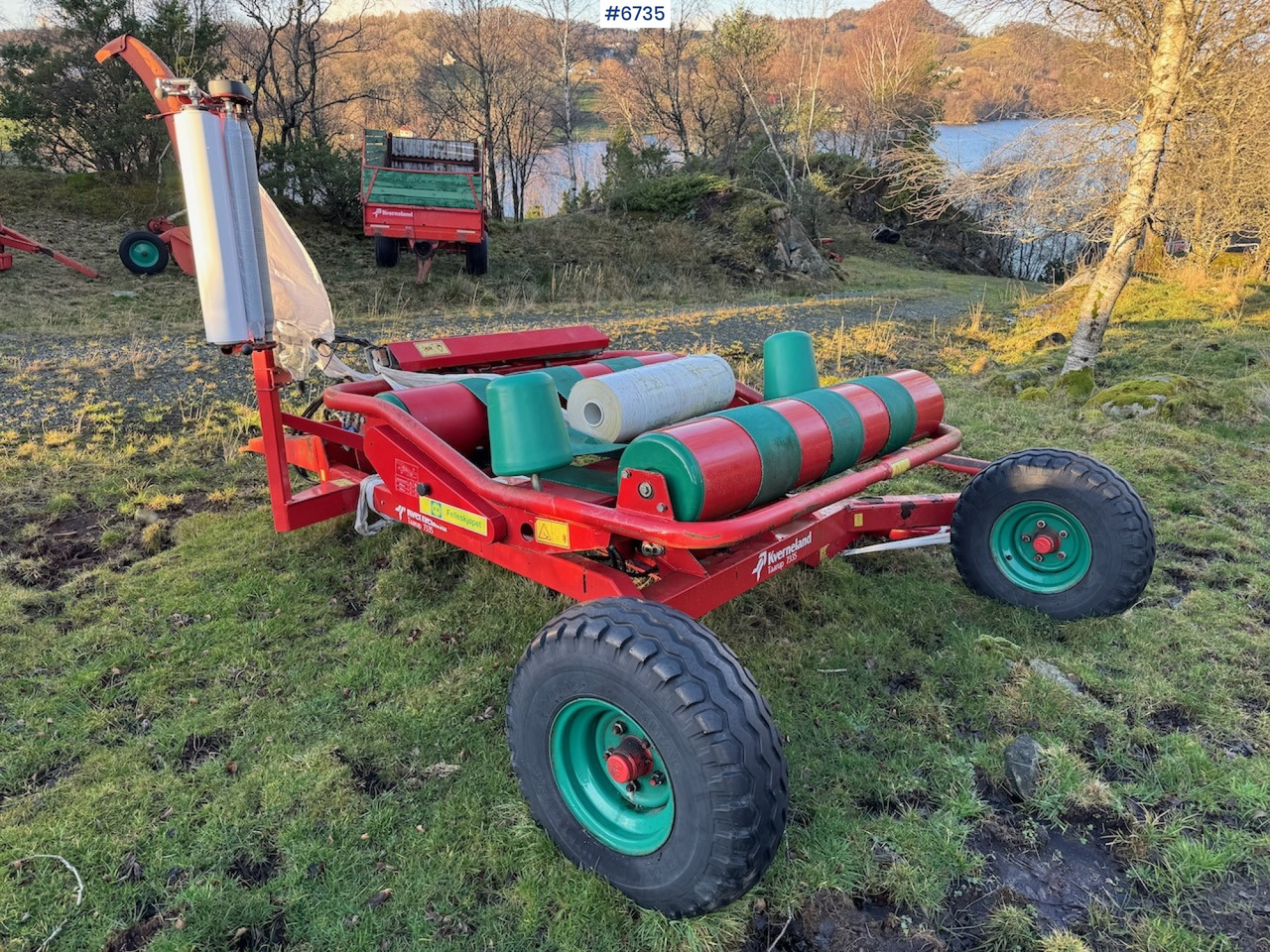 Kverneland Taarup 7335 Round Bale Wrapper - Hay and forage equipment: picture 2 Kverneland Taarup 7335 Round Bale Wrapper - Hay and forage equipment: picture 2