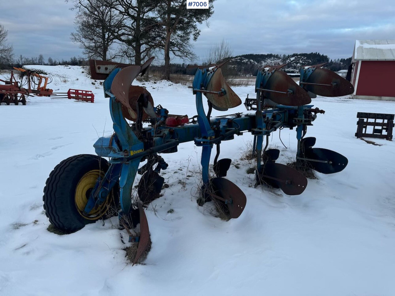 Överum Vari Flex DX 4-blade reversible plough - Soil tillage equipment: picture 4 Överum Vari Flex DX 4-blade reversible plough - Soil tillage equipment: picture 4